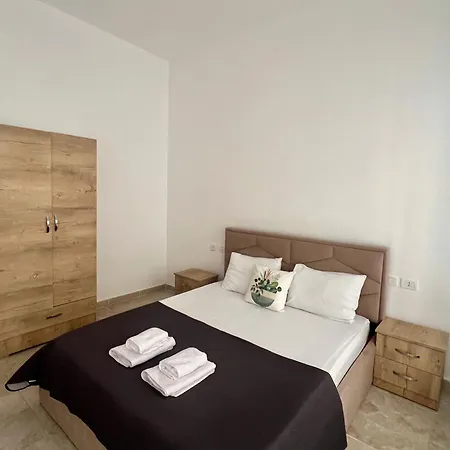 Sea Side A&g 4 * Durrës